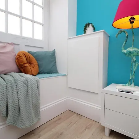 Clifton Crypt By Staybc דירה *